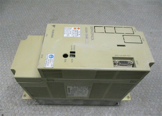 Yaskawa SGDB-15AD AC SERVO AMPLIFIER 200-230V 8A 0.85KW 3-ФАЗНОЕ управление положением