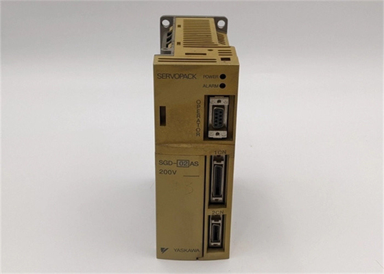 Yaskawa SGD-02BH AC сервоусилитель совершенно новый в оригинальной коробке