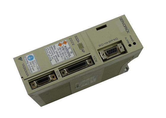 Япония Yaskawa SGD-02BP Сервоприводы 100-115V Новый в оригинальной коробке