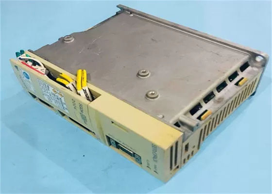 Yaskawa SGDA-02ASP AC сервоусилитель 230V Новый в оригинальной коробке