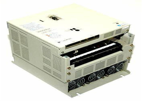 Новый сервоусилитель Yaskawa SGDB-44ADGY8 напряжение 200-230V