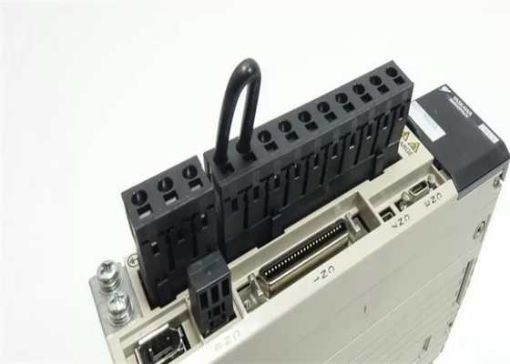 SGDV-7R6A05A Yasakwa Новый сервоусилитель 1кВ в оригинале