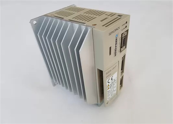 Yaskawa SGDA-08VP Сервоприводы 200 В напряжение Новый оригинальный