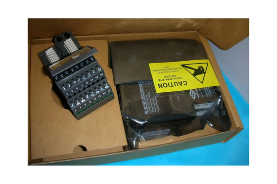 CE4050E1C0 Emerson Система DeltaV DCS с 8-местной нижней платой