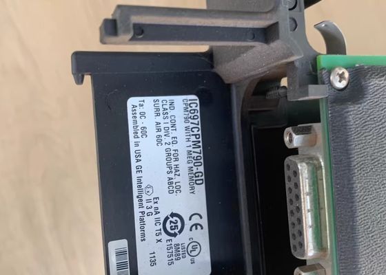 GE Fanuc IC697CPM790 Система управления производительностью PLC Трех модульной избыточностью