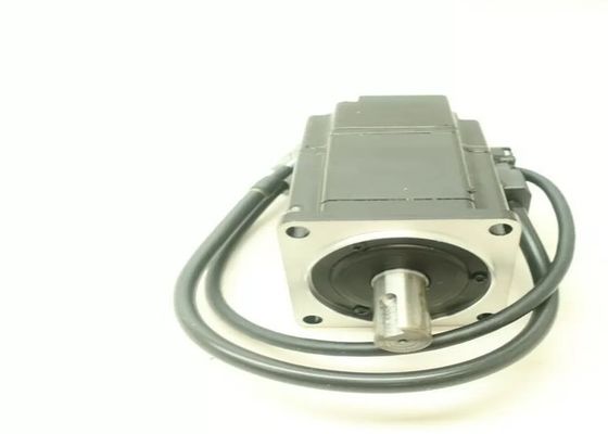 Yaskawa SGMAH-02BBAB1 200V AC Servo Motor совершенно новый в оригинале