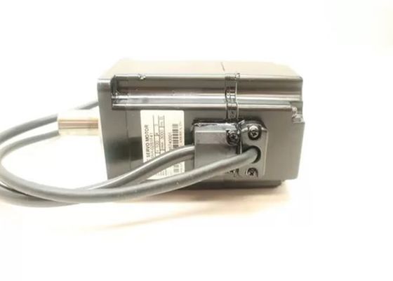 Yaskawa SGMAH-02BBAB1 200V AC Servo Motor совершенно новый в оригинале
