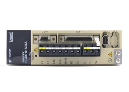 Yaskawa SGDS-01A01A Сервопакет Сервопривод Рабочее напряжение 200в Коричневый цвет