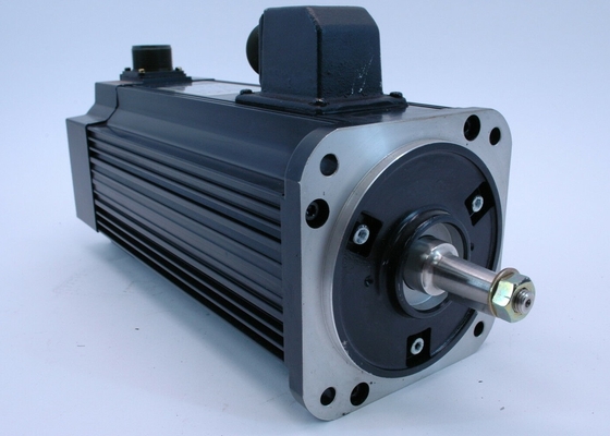 YASKAWA USAGED-09A210E Двигатели - AC Servo 7.6A 0.85KW 1500 об/мин