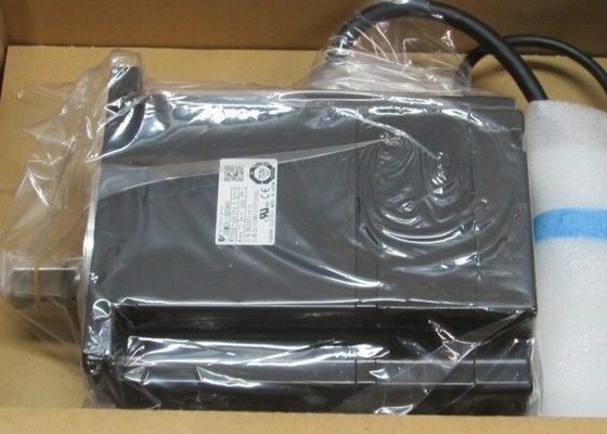 YASKAWA SGMEV-15D3A6C 1500 Вт AC MOTOR SIGMA-5 4.5A 400 В 3-ФАЗНЫЙ 20-битный абсолютный
