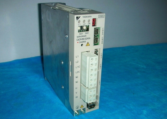 Регулятор логики PLC привода 200-230V 100W сервопривода CACR-R90-S04VA YASKAWA Programmable