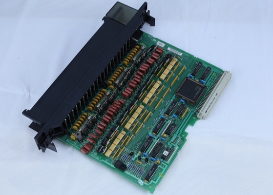 GE Fanuc IC697MDL350 Дискритетный входный модуль 120 V AC Speedtronic Mark V