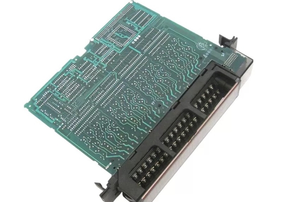 GE Fanuc IC697MDL350 Дискритетный входный модуль 120 V AC Speedtronic Mark V