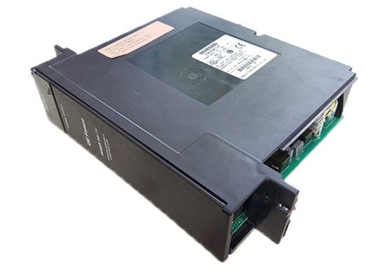 GE Fanuc IC697PWR710 Модуль питания 125 VDC Redundant Communications