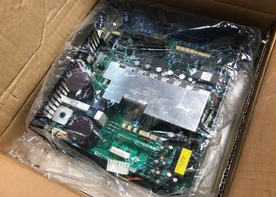 Сервопривод YASKAWA CACR-SR5AB2ERY105 ServoPack, 230 В переменного тока, 3,6/10,6 А