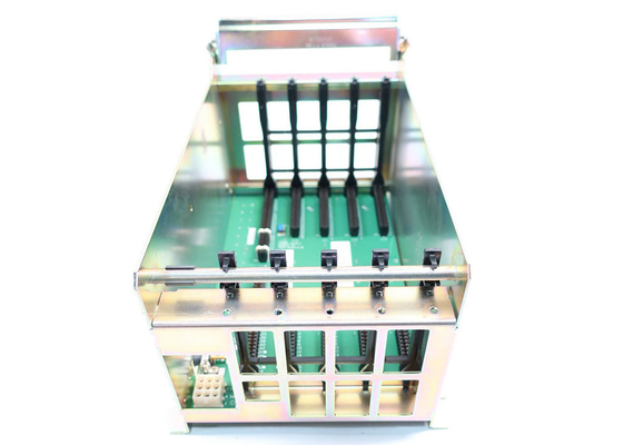 Ален-Брэдли 1771-A1B, I/O Chasis PLC 5, 4 слота, 16 амперов