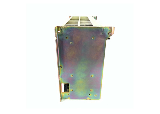 Ален-Брэдли 1771-A3B1, всеобщее шасси I/O, 24 ампера, 12 слота