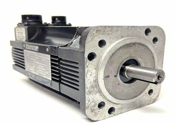 AB 1326AB-B410G-M2L  460/380V AC Industrial Servo Motor IP67 Environmental Rating 8.1 Nm