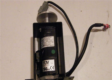 YASKAWA SGMAH-01BAF21 Industrial Servo Motor 3000r/min SGMAH AC SERVO MOTOR 2.4A