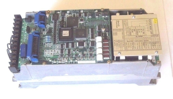 CACR-SR30BE12G-E YASKAWA SERVO DRIVE SERVO AMPLIFIER 18 AMP 200-230 VAC 50/60 HZ