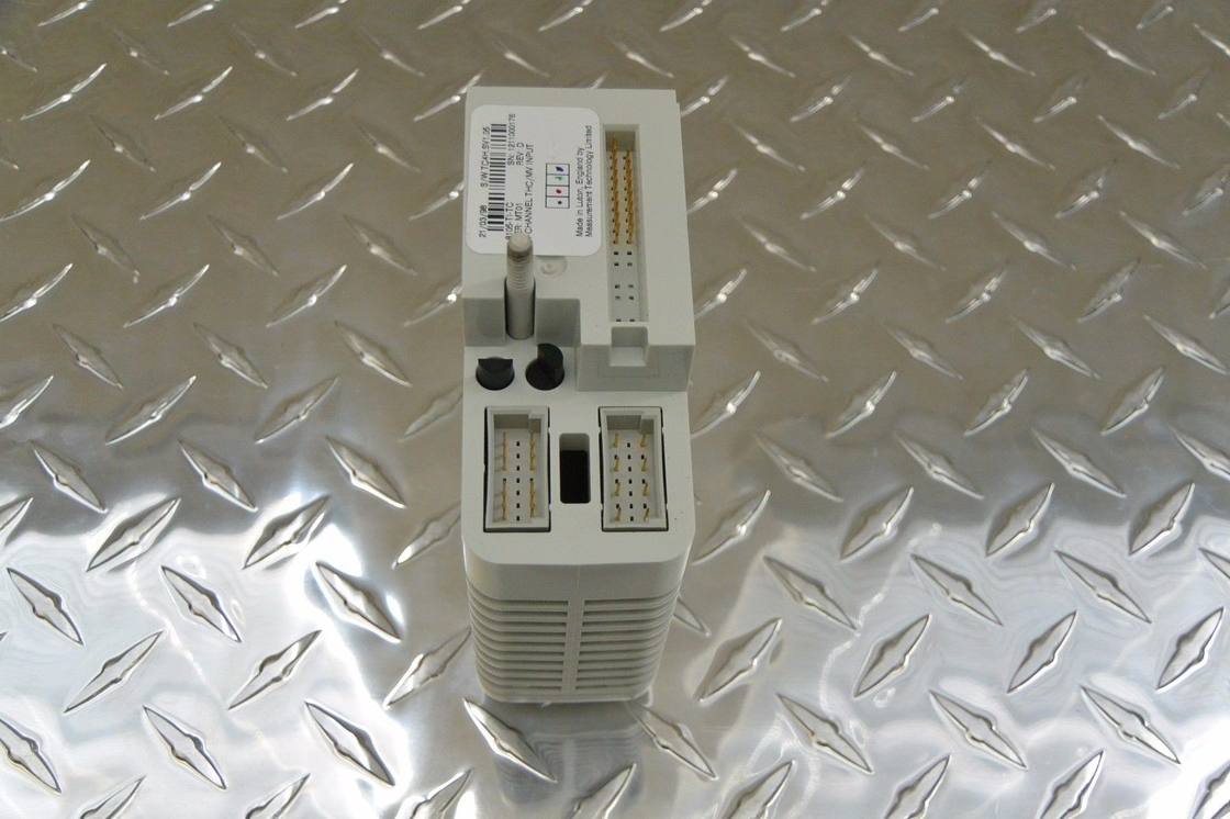 Оригинал ВХОДНОГО СИГНАЛА 100% МОДУЛЕЙ 4-CHANNEL THC/MV I/O EMERSON 8105-TI-TC новый