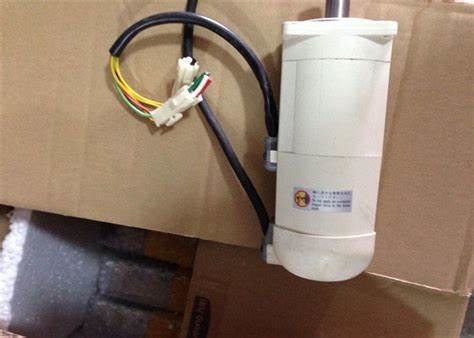 НОВЫЙ И ОРИГИНАЛЬНЫЙ Серводвигатель Panasonic 0.18KW-315KW 220 В MSMA5AZS1H