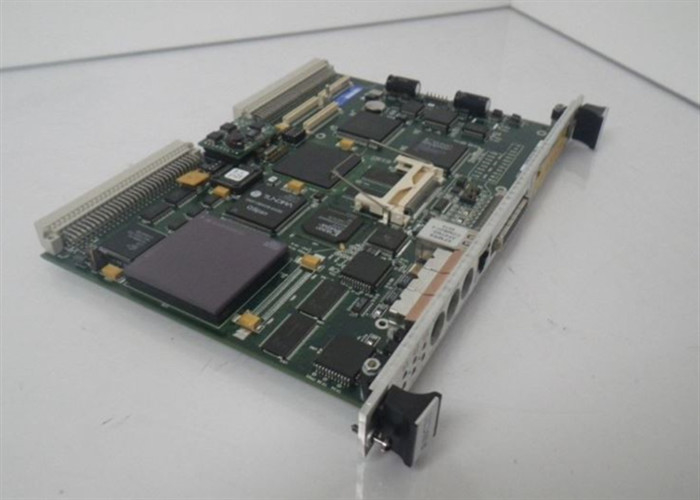 IC694MDL940 GE FANUC Модуль вывода напряжения переменного/постоянного тока 24 вольта постоянного тока