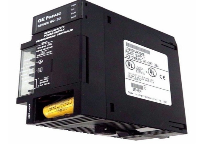 GE FANUC IC693PWR330 Модуль питания 5 Vdc 30 Ватт Максимально 24 Vdc Реле 15 Ватт Максимально 24