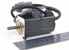 Yaskawa AC Servo Motor SGMAH-A3AAF21 Новый в оригинальной коробке