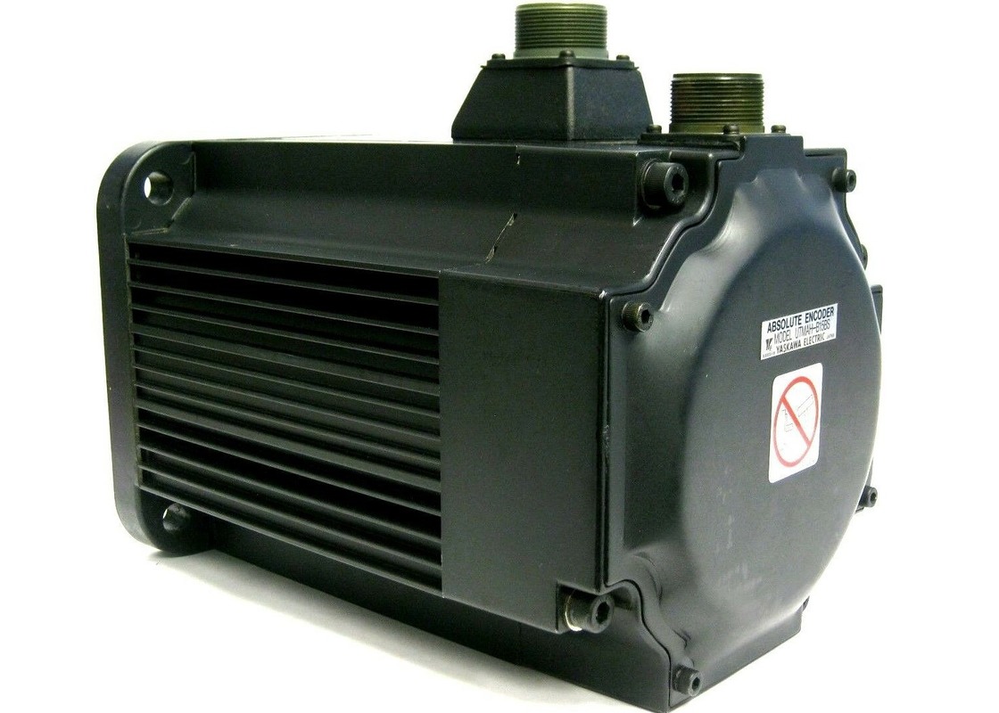 USAFED-22-HL11 Yaskawa AC Servo Motor совершенно новый в оригинальной коробке