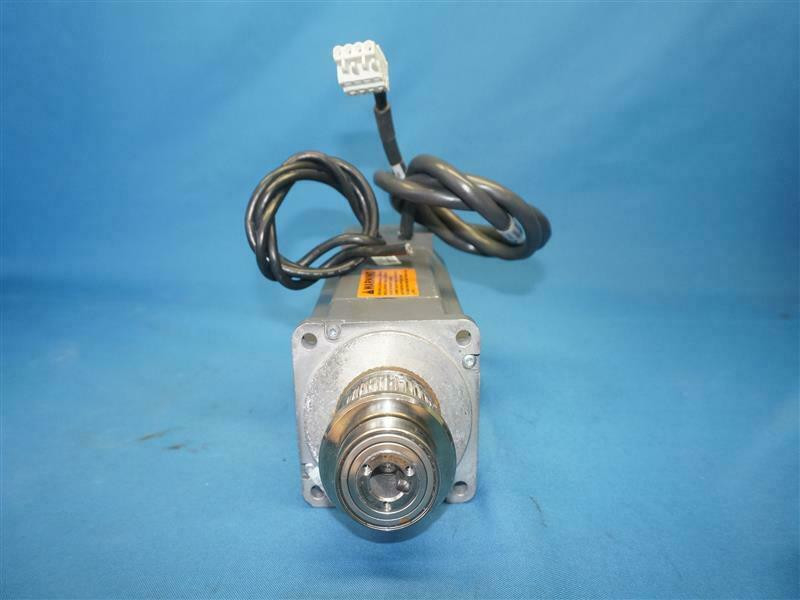 NTM-207-LONS-0000  Серводвигатель EMERSON Стандартная конфигурация обратной связи 230 В переменного тока 50/60 Гц